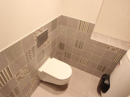 . | Pronájem bytu, 3+kk, 70 m²