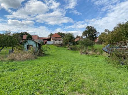 . | Prodej - pozemek pro bydlení, 2 172 m²