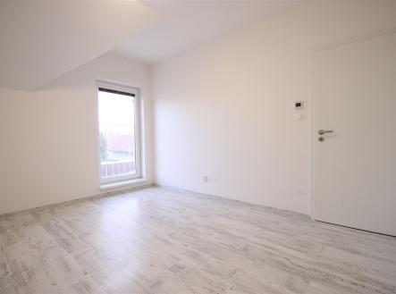 . | Pronájem - dům/vila, 114 m²