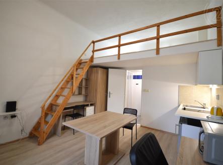 . | Pronájem bytu, 1+kk, 20 m²