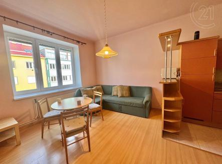 . | Pronájem bytu, 2+kk, 50 m²