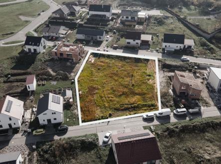   | Prodej - pozemek pro bydlení, 331 m²