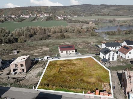 . | Prodej - pozemek pro bydlení, 331 m²