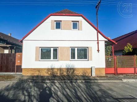 . | Prodej - dům/vila, 149 m²