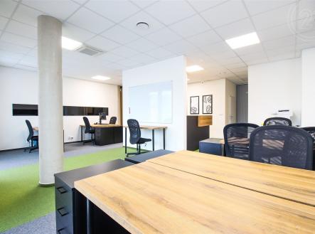 . | Pronájem - kanceláře, 172 m²
