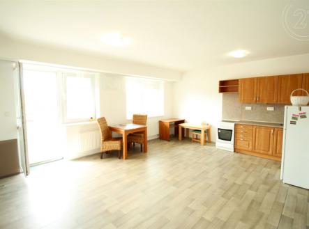 . | Pronájem bytu, 1+kk, 37 m²