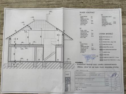 . | Prodej - dům/vila, 200 m²