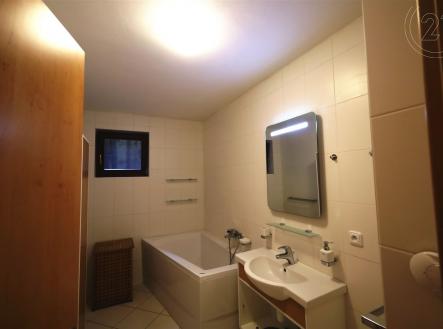 . | Pronájem bytu, 2+1, 70 m²