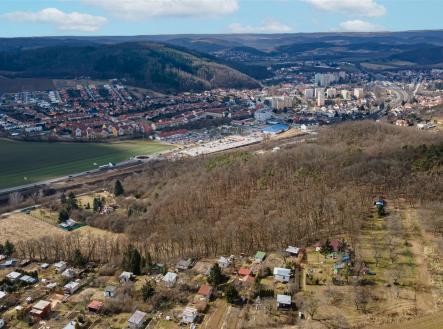 . | Prodej - pozemek, zahrada, 400 m²