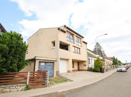 . | Pronájem bytu, 3+kk, 103 m²