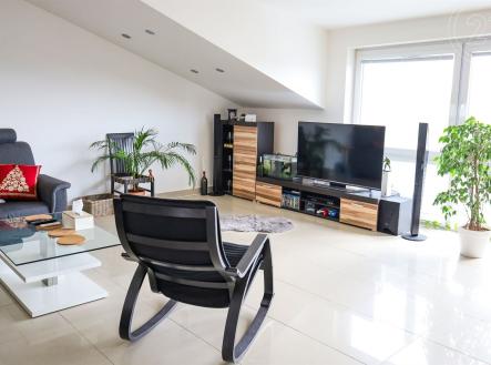 . | Pronájem bytu, 3+kk, 103 m²