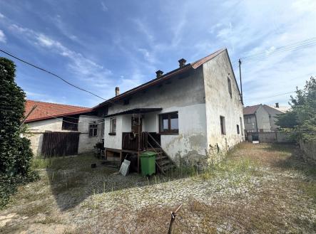 . | Prodej - dům/vila, 180 m²