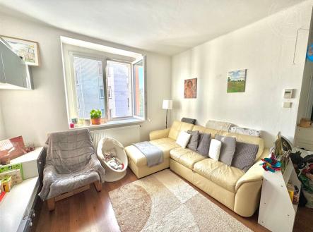 . | Pronájem bytu, 2+kk, 48 m²