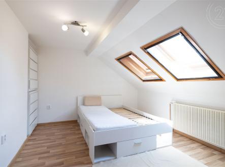 . | Prodej - dům/vila, 211 m²