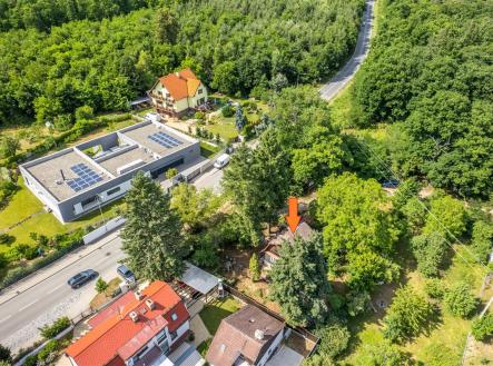 . | Prodej - pozemek pro bydlení, 758 m²
