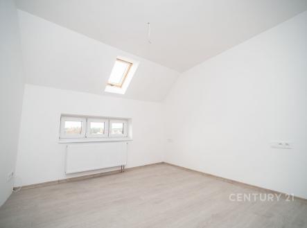 . | Prodej bytu, 2+kk, 45 m²