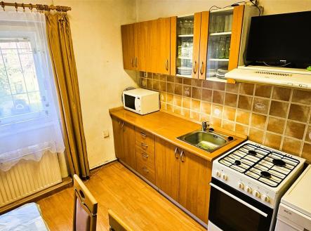 . | Prodej - dům/vila, 100 m²