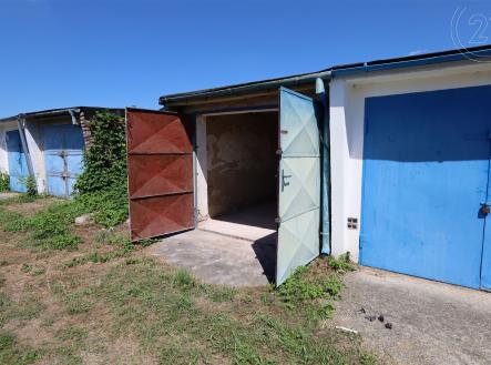 . | Prodej - malý objekt/garáž