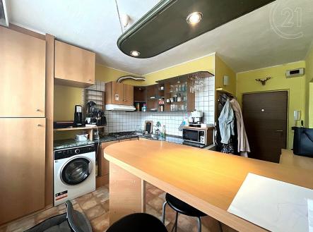 . | Pronájem bytu, 1+1, 35 m²