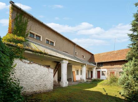 . | Prodej - dům/vila, 320 m²