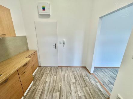 . | Pronájem bytu, 1+kk, 21 m²