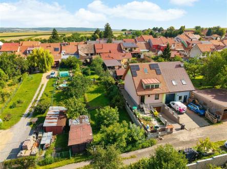 . | Prodej - pozemek pro bydlení, 319 m²