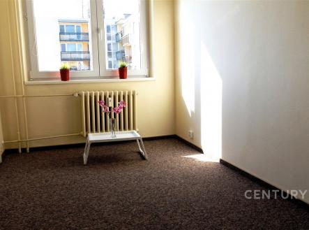 . | Pronájem bytu, 3+1, 72 m²