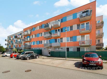 . | Pronájem bytu, 3+kk, 68 m²