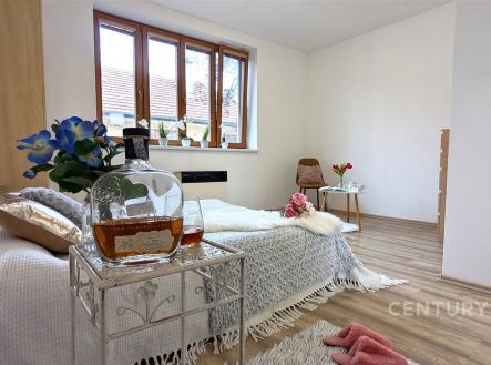 . | Pronájem bytu, 1+1, 27 m²