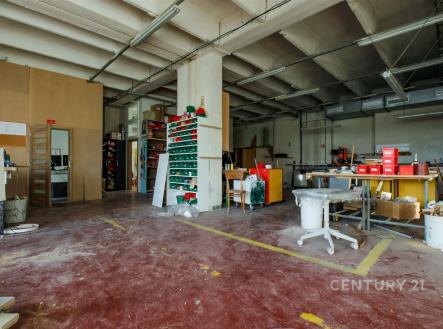 . | Pronájem - skladovací prostor, 535 m²