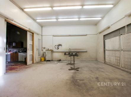 . | Pronájem - skladovací prostor, 535 m²