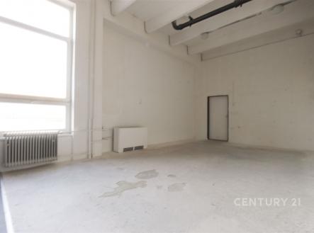 . | Pronájem - kanceláře, 41 m²