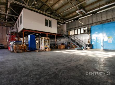 . | Pronájem - výrobní prostor, 897 m²