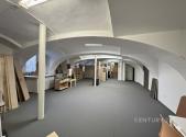 Pronájem - obchodní prostor, 256 m²