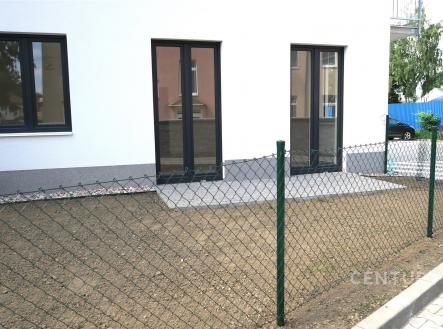 . | Pronájem bytu, 2+kk, 69 m²