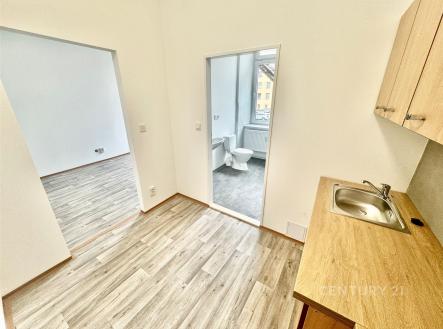 . | Pronájem bytu, 1+kk, 21 m²