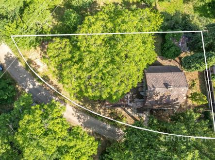 . | Prodej - pozemek pro bydlení, 758 m²