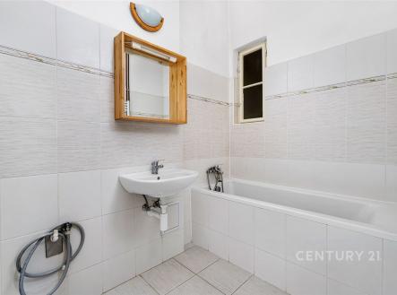 . | Prodej bytu, 1+1, 58 m²