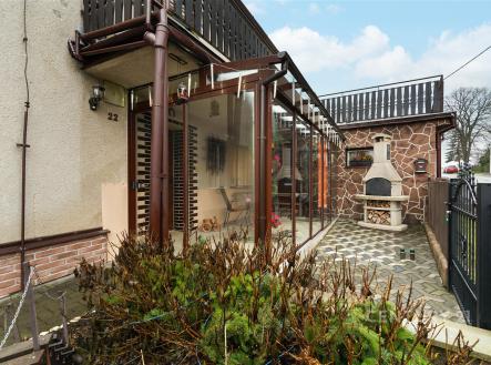 . | Prodej - dům/vila, 221 m²