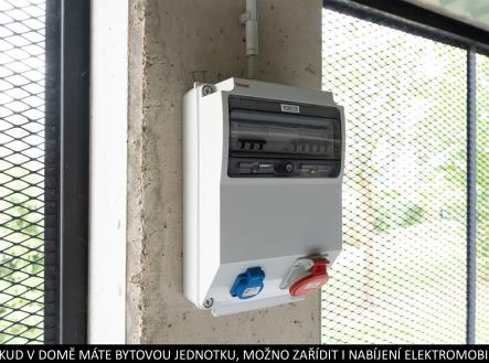 . | Prodej - malý objekt/garáž