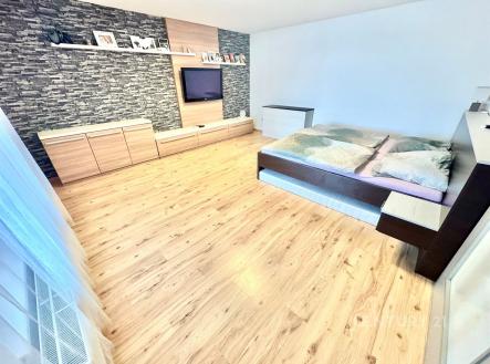 . | Pronájem - dům/vila, 170 m²