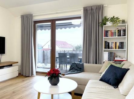 . | Pronájem bytu, 3+kk, 71 m²