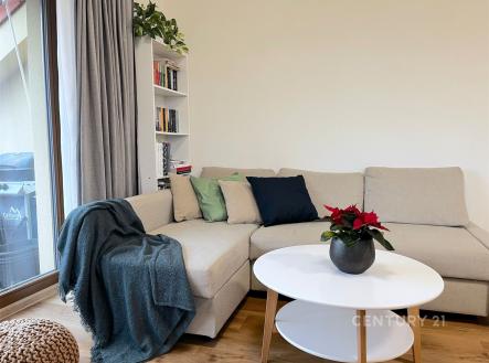 . | Pronájem bytu, 3+kk, 71 m²