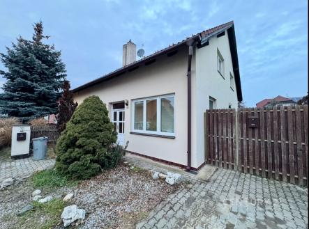 . | Pronájem - dům/vila, 120 m²