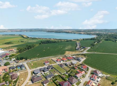 . | Prodej - pozemek pro bydlení, 1 034 m²