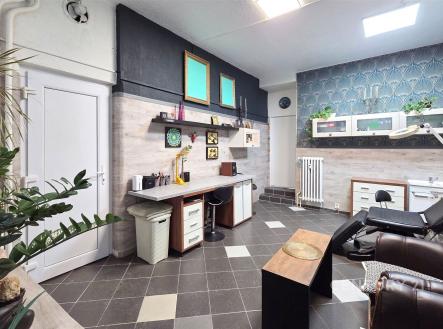 . | Pronájem - obchodní prostor, 35 m²