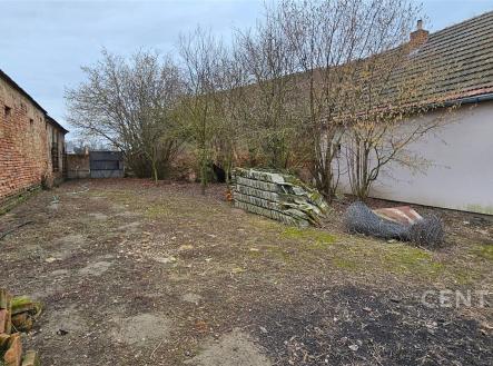 . | Prodej - pozemek pro bydlení, 2 090 m²