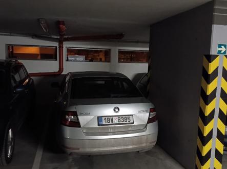 . | Pronájem - malý objekt/garáž