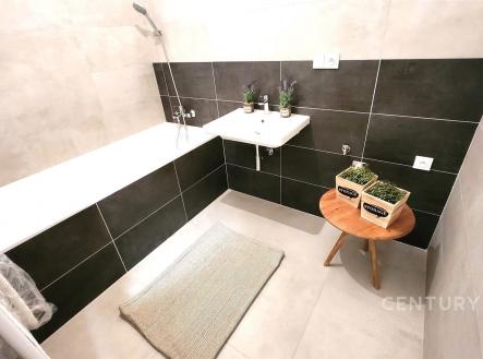 . | Prodej bytu, 3+kk, 78 m²
