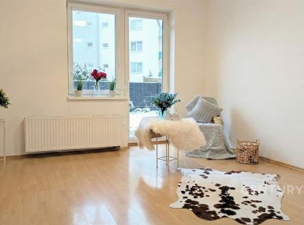 . | Pronájem bytu, 2+kk, 53 m²